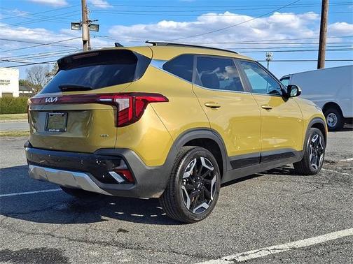 2024 Kia Seltos SX
