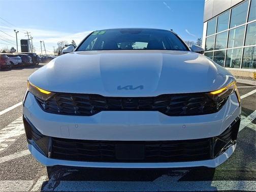 2025 Kia K5 EX