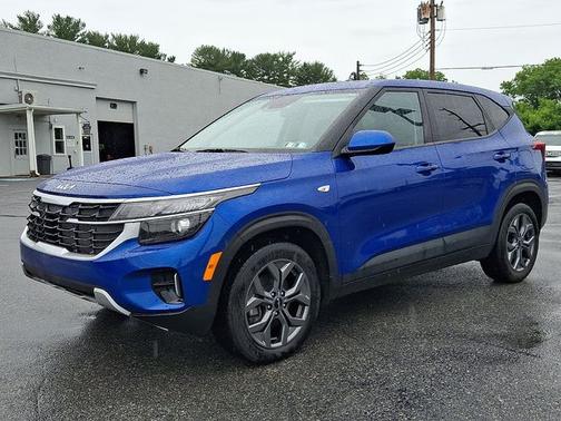 Neptune Blue 2024 Kia Seltos LX