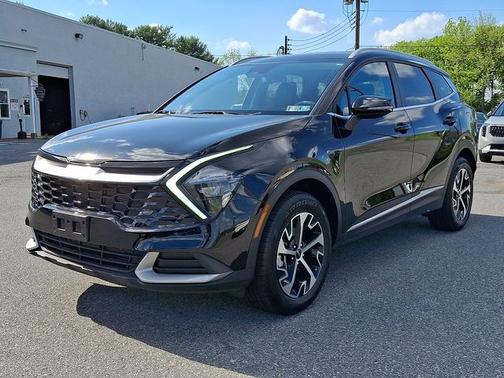 Ebony Black 2023 Kia Sportage EX