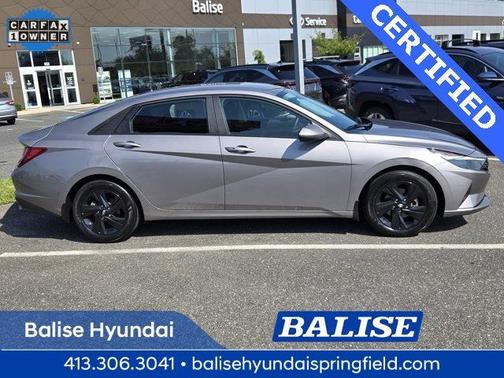 2023 Hyundai ELANTRA SEL