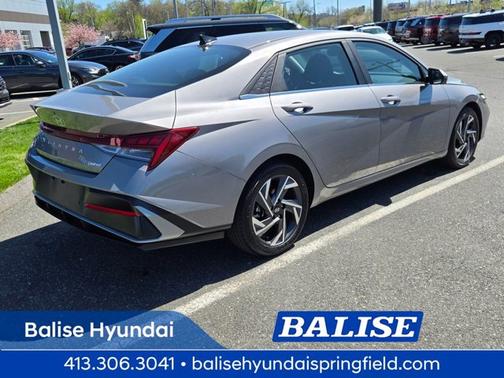 Gray 2024 Hyundai ELANTRA Limited