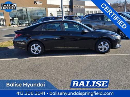 2023 Hyundai ELANTRA SE