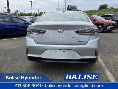 2019 Hyundai SONATA Hybrid SE