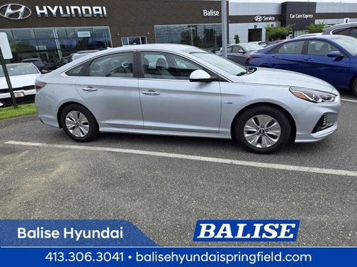 2019 Hyundai SONATA Hybrid SE
