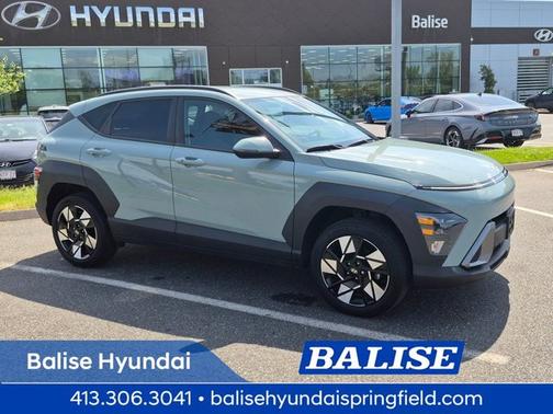 Green 2024 Hyundai KONA SEL