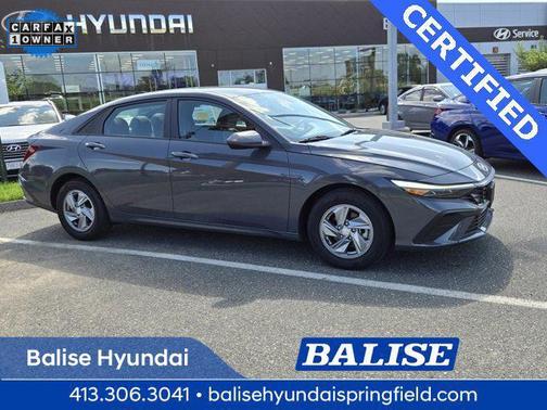 2024 Hyundai ELANTRA SE