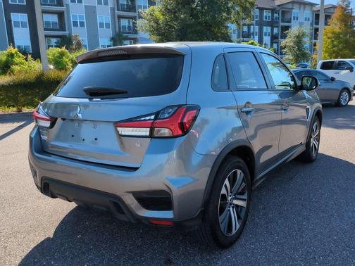 2024 Mitsubishi Outlander Sport SE