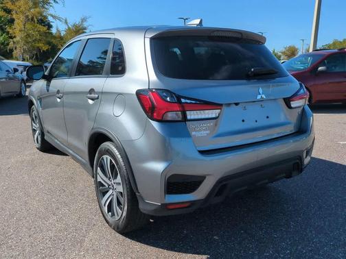2024 Mitsubishi Outlander Sport SE