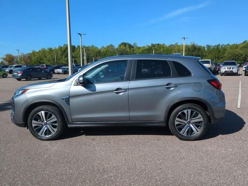 2024 Mitsubishi Outlander Sport SE