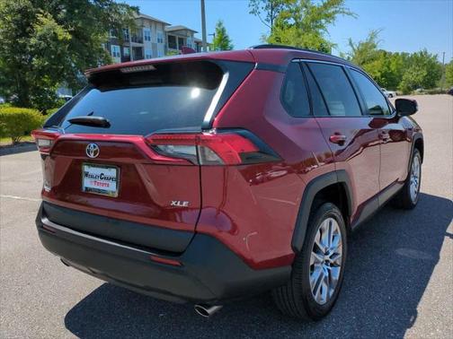 2022 Toyota RAV4 XLE Premium