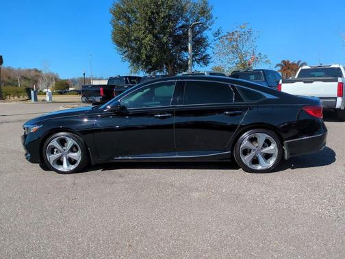 2018 Honda Accord Touring 2.0T