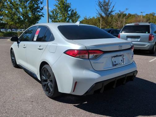 2026 Toyota Corolla Hybrid SE