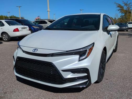 2026 Toyota Corolla Hybrid SE