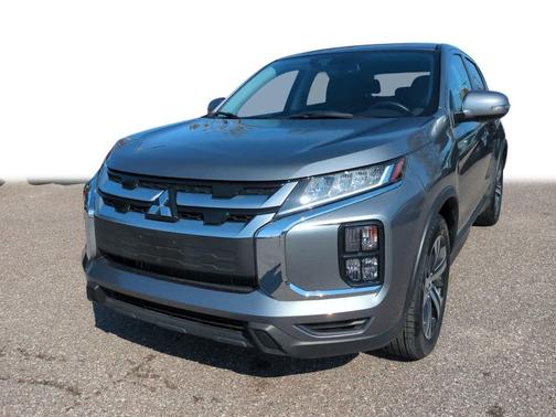 2025 Mitsubishi Outlander Sport SE