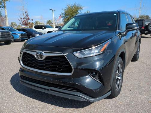 2020 Toyota Highlander XLE