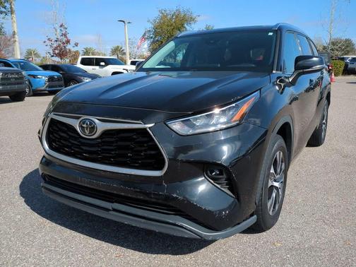 2020 Toyota Highlander XLE