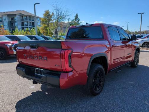 2025 Toyota Tundra SR5