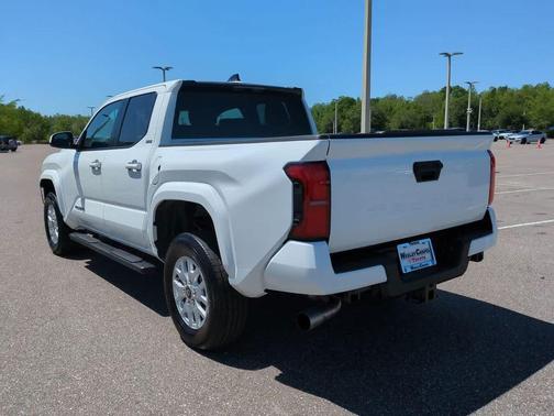 2024 Toyota Tacoma SR5