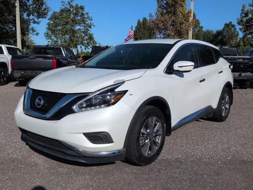 Pearl White 2018 Nissan Murano S