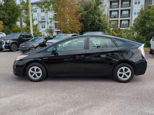 2013 Toyota Prius Three