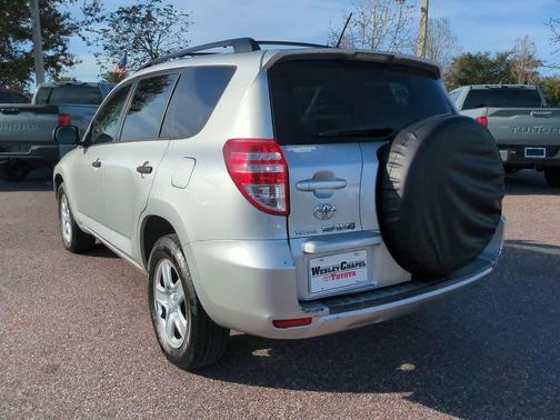 2009 Toyota RAV4 Base
