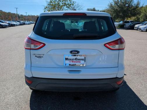 2016 Ford Escape S