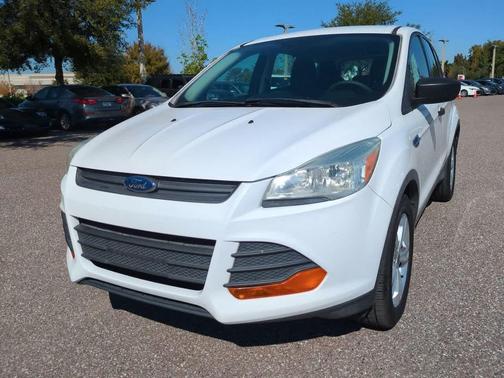 2016 Ford Escape S