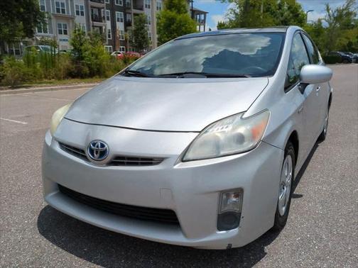 2010 Toyota Prius III