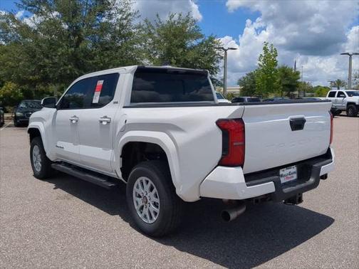 2025 Toyota Tacoma SR
