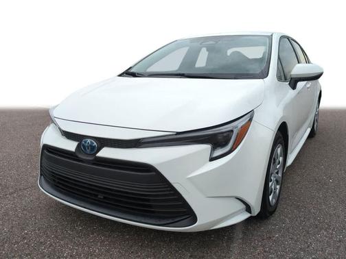2025 Toyota Corolla Hybrid LE