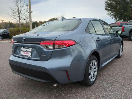 2025 Toyota Corolla Hybrid SE