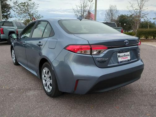 2025 Toyota Corolla Hybrid SE