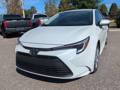 2026 Toyota Corolla Hybrid LE