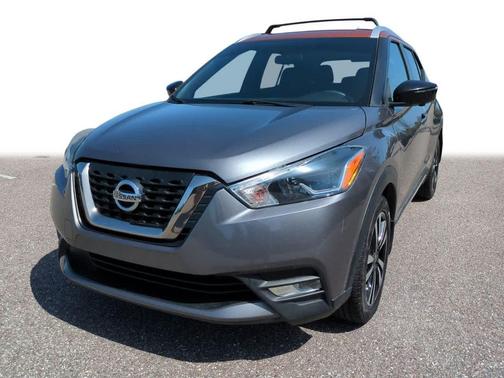 2018 Nissan Kicks SR