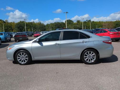 2017 Toyota Camry XLE