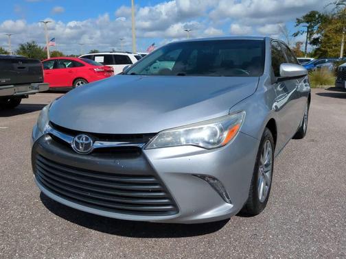 2017 Toyota Camry XLE