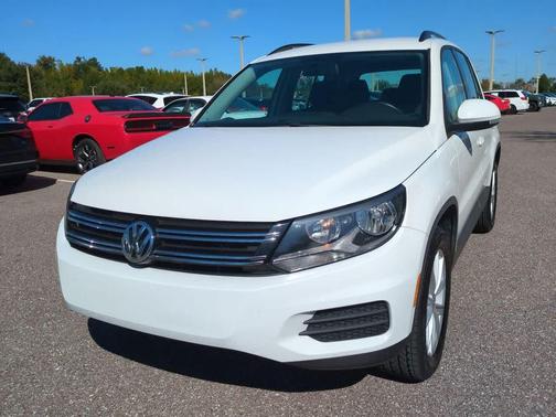 2018 Volkswagen Tiguan Limited 2.0T