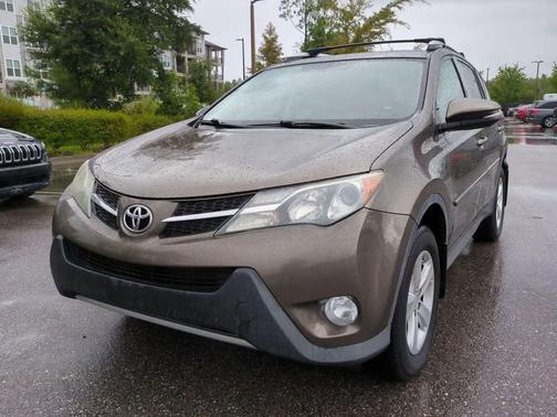 2013 Toyota RAV4 XLE