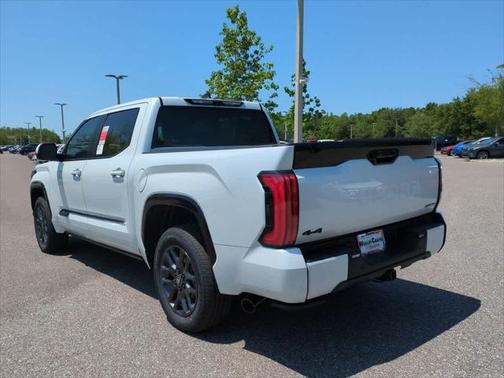 2025 Toyota Tundra Hybrid Platinum