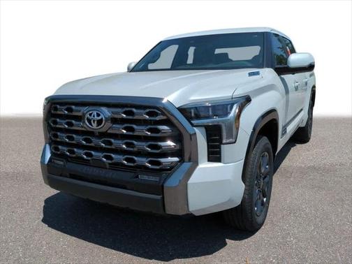 2025 Toyota Tundra Hybrid Platinum