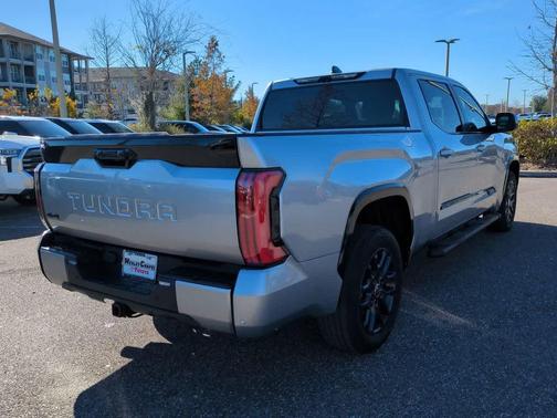 2024 Toyota Tundra Hybrid Platinum