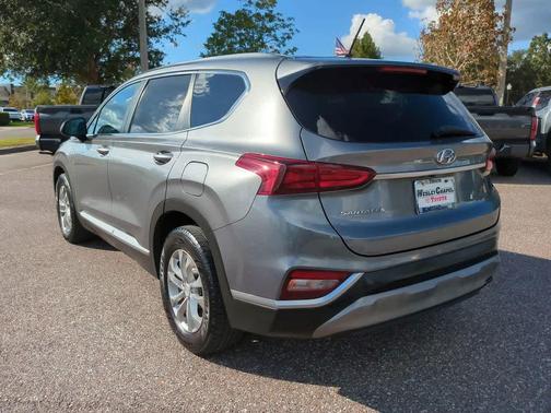 2019 Hyundai SANTA FE SE 2.4