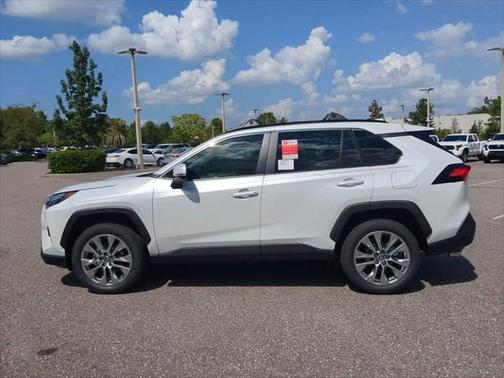 2025 Toyota RAV4 XLE Premium