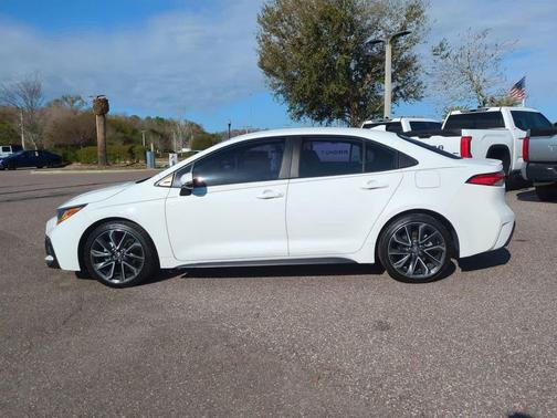 2022 Toyota Corolla SE