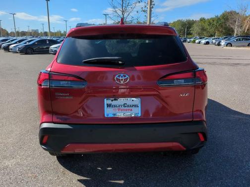 2022 Toyota Corolla Cross XLE