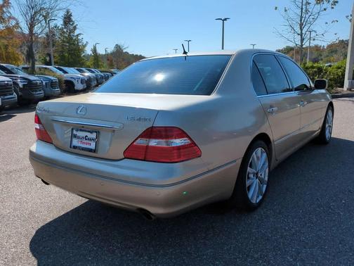 2005 Lexus LS 430 Base