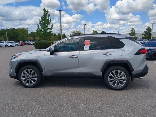 2025 Toyota RAV4 XLE Premium