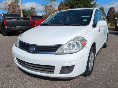 2012 Nissan Versa 1.8 S