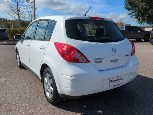 2012 Nissan Versa 1.8 S